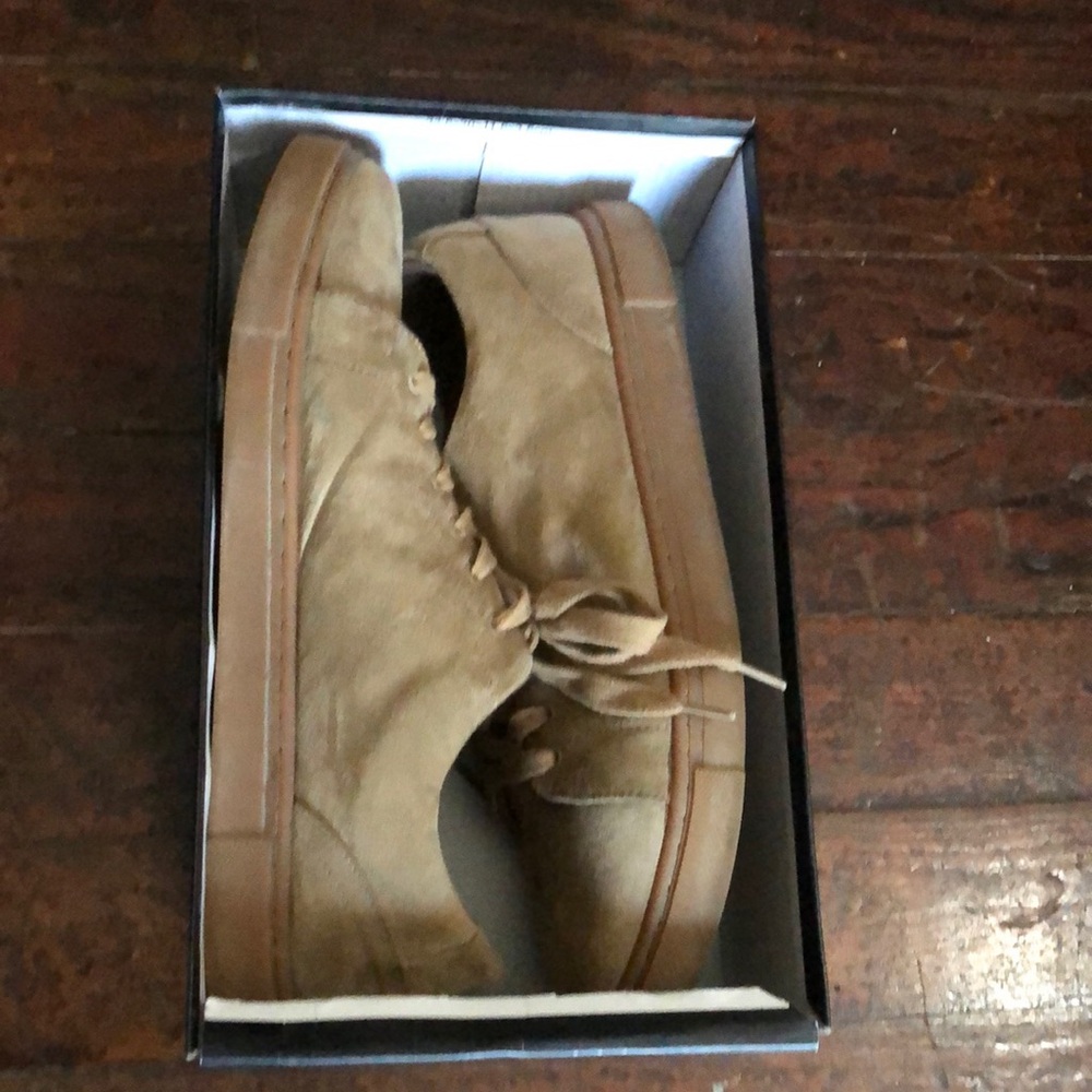 Tan Minimalist Suede Sneakers Mid-Top